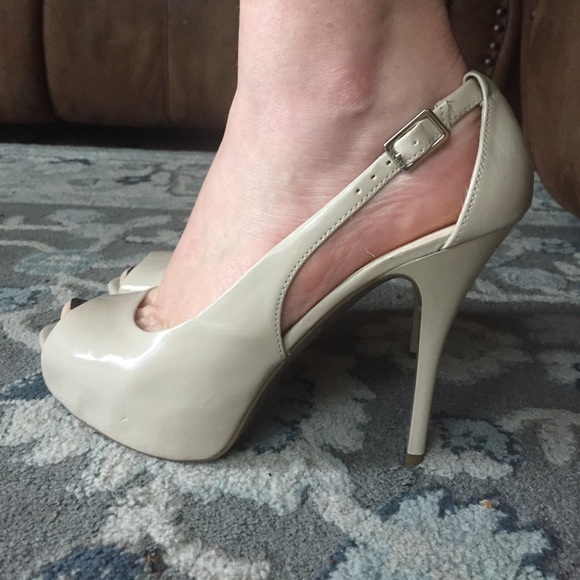 Guess Shoes - Guess peep toe sling back heels